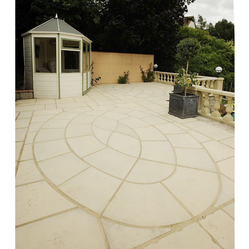 Bowland Stone Baroque Oval Kit 3.2m x 2.2m - Limestone